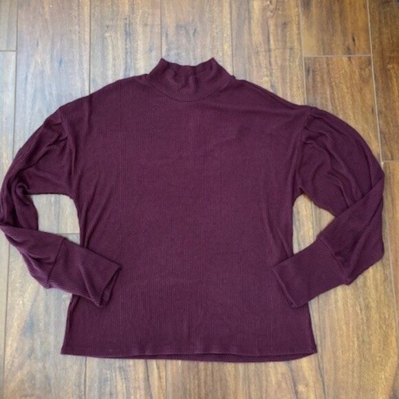 Sanctuary Ribbed Knit Mock Neck top - Picture 6 of 9